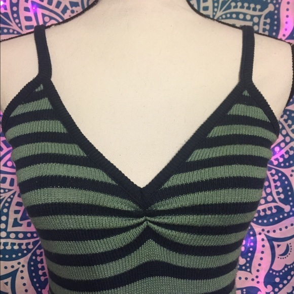 Striped knit tank top - Picture 3 of 4